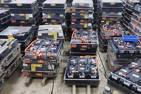 ※锡林浩特南郊高价汽车电池回收※叉车蓄电池回收价格※圣润报废电池回收
